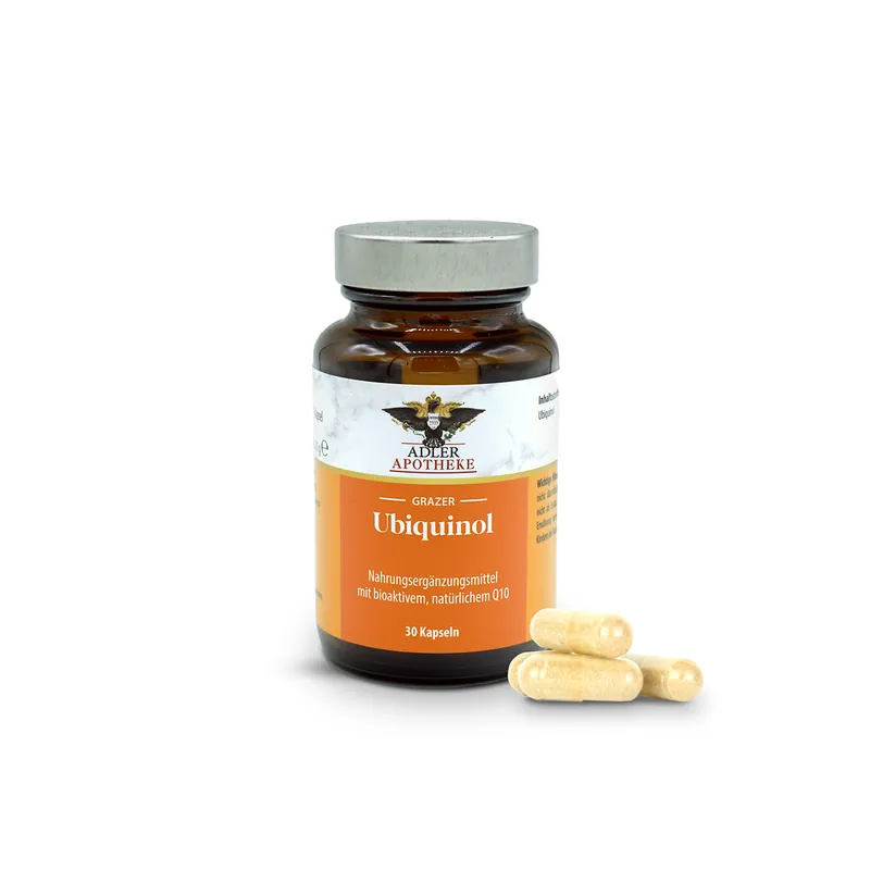Die Grazer Ubiquinol Kapseln für mehr Energie in einer dunkelbraunen Glasverpackung. Im Vordergrund liegen 4 hellgelbe Kapseln zur Ansicht.